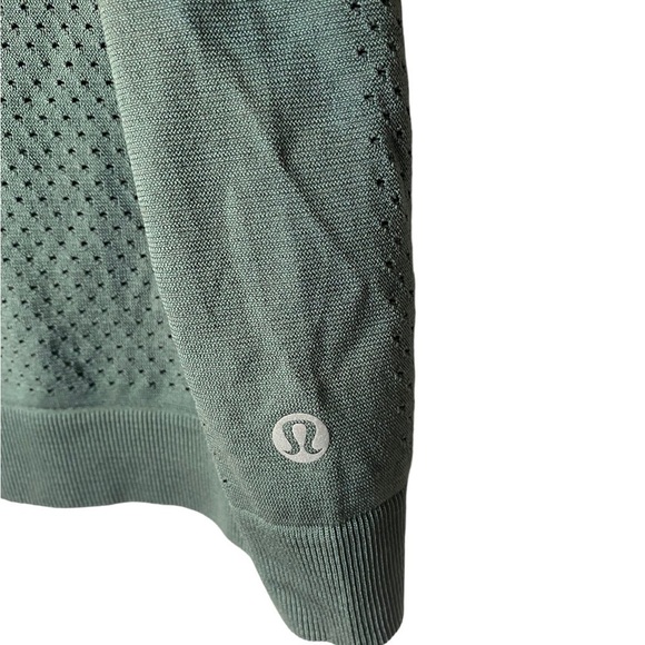 Lululemon Breeze By Muscle Tank Forest Green - Picture 7 of 8